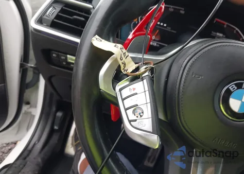 2021 BMW 330I z USA, uszkodzony, nr VIN 3MW5R1J04M8B77076